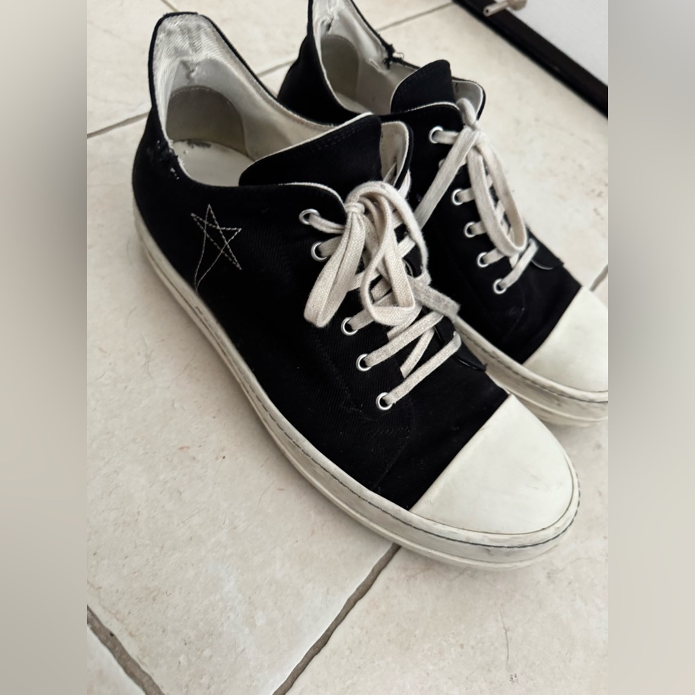 Rick Owen’s Black Pearl Luxor Low